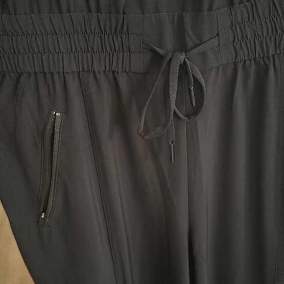 NWT Black Romper - Picture 3 of 3